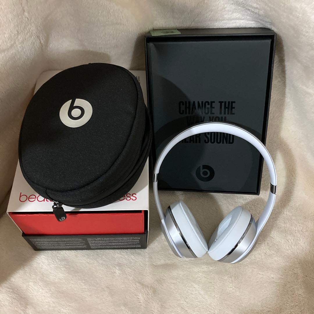 34)未使用beats solo3 wireless 特別版シルバー