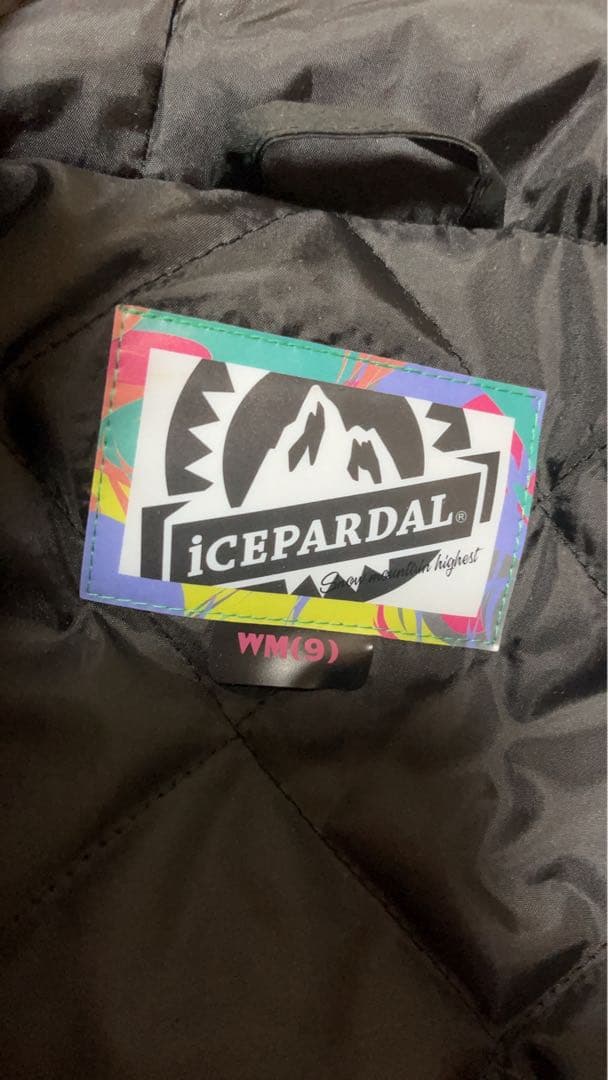 【美品】ＩＣＥＰＡＲＤＡＬ　スキーウェア　Ｍサイズ