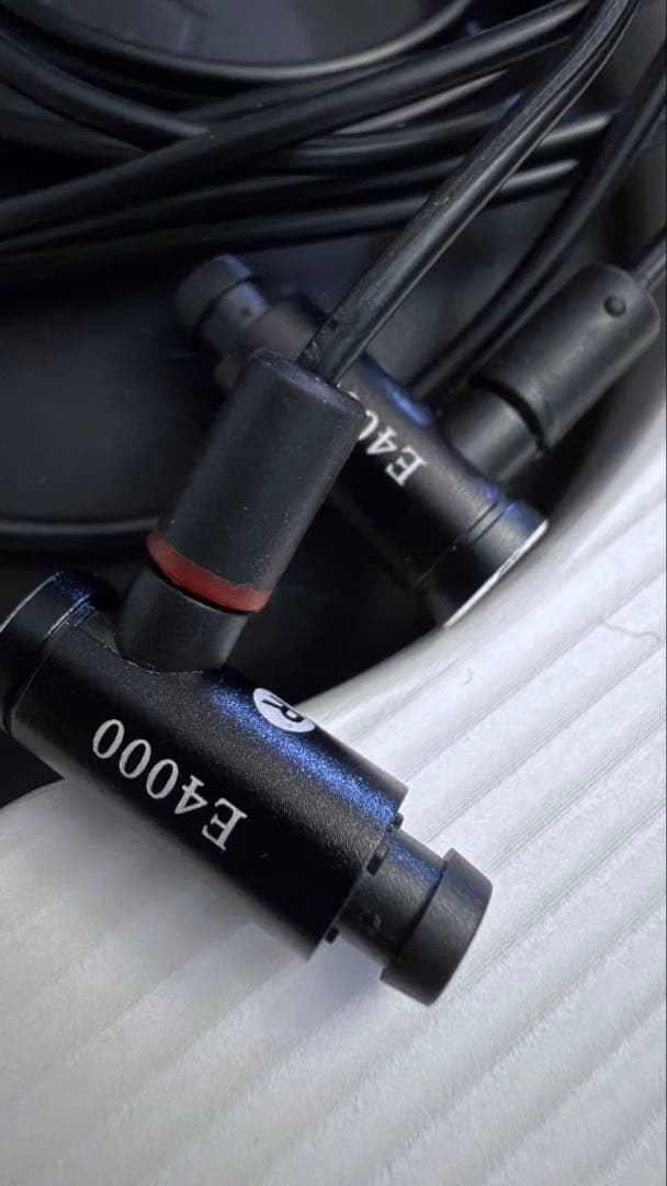 final E4000 有線イヤホン