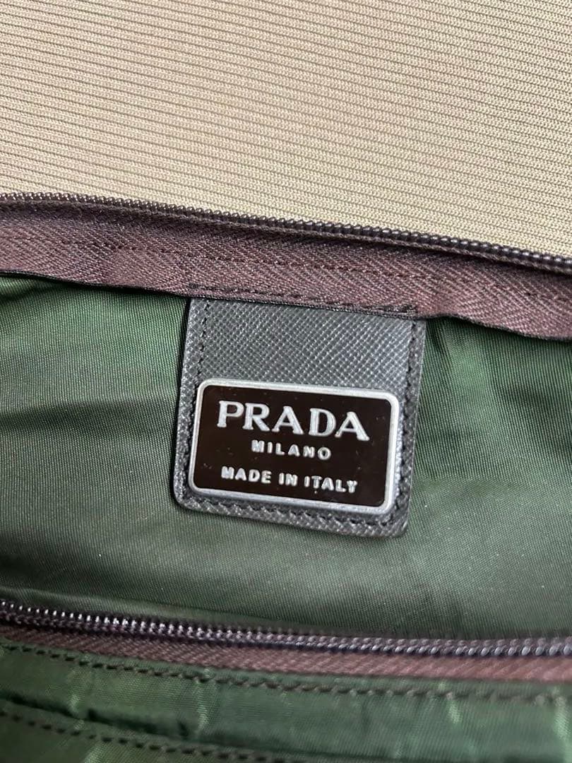 PRADA ボディバッグ オリーブグリーン 約38cm