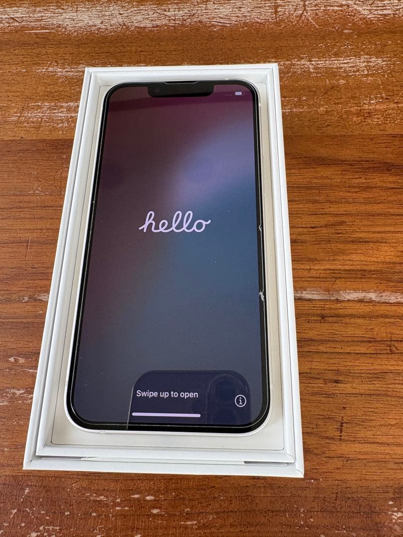 Apple iPhone 13 mini Starlight 本体