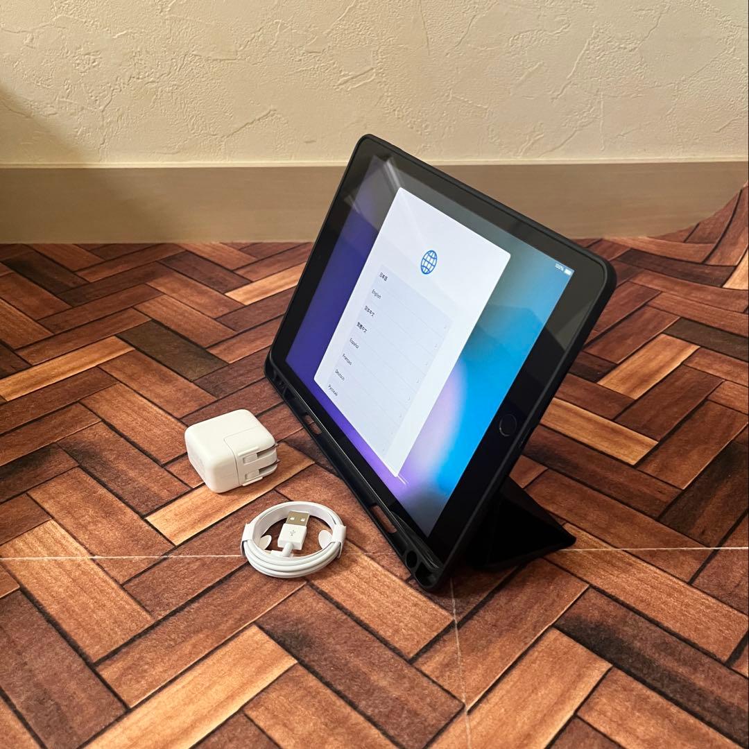 【美品】Apple iPad Air3 Wi-Fi 64GB