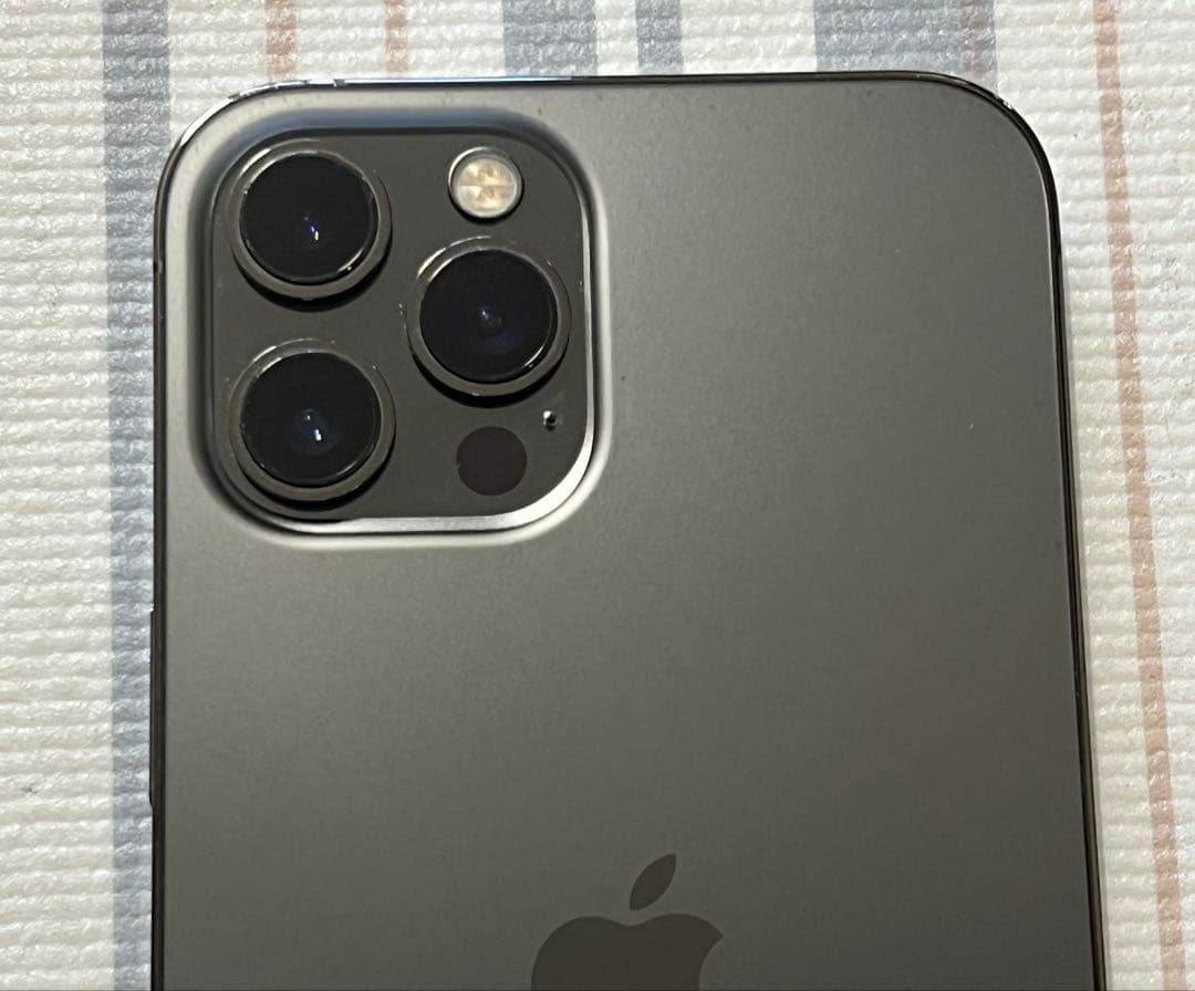 ライル　iPhone 12 Pro Max 256GB SIMフリー