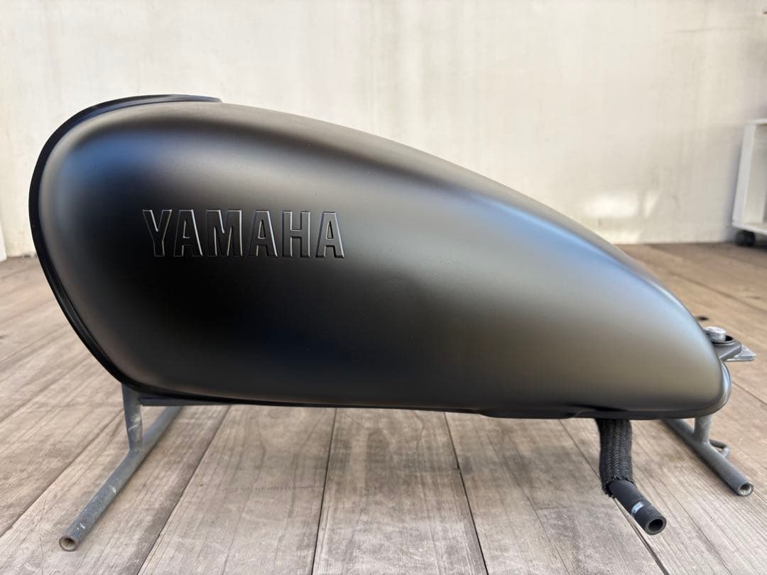 恋*雨様 SR400（インジェクション用）　マットブラックタンク　自家塗装