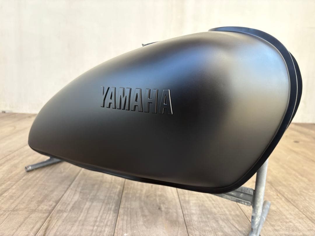 恋*雨様 SR400（インジェクション用）　マットブラックタンク　自家塗装