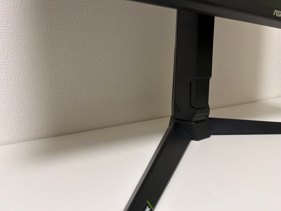 ASUS TUFGamingVG279QGL1A 27インチモニター　165Hz