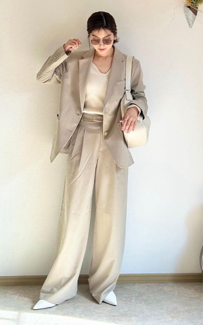 【クリーニング済】UNIQLOC テーラードジャケット　パンツセットアップXXL