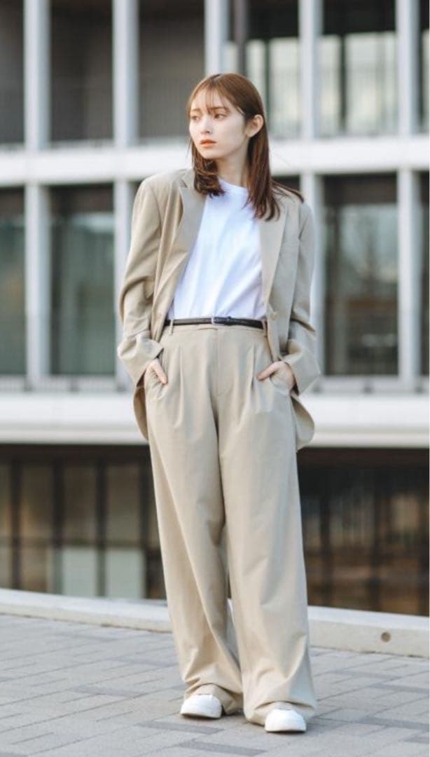 【クリーニング済】UNIQLOC テーラードジャケット　パンツセットアップXXL