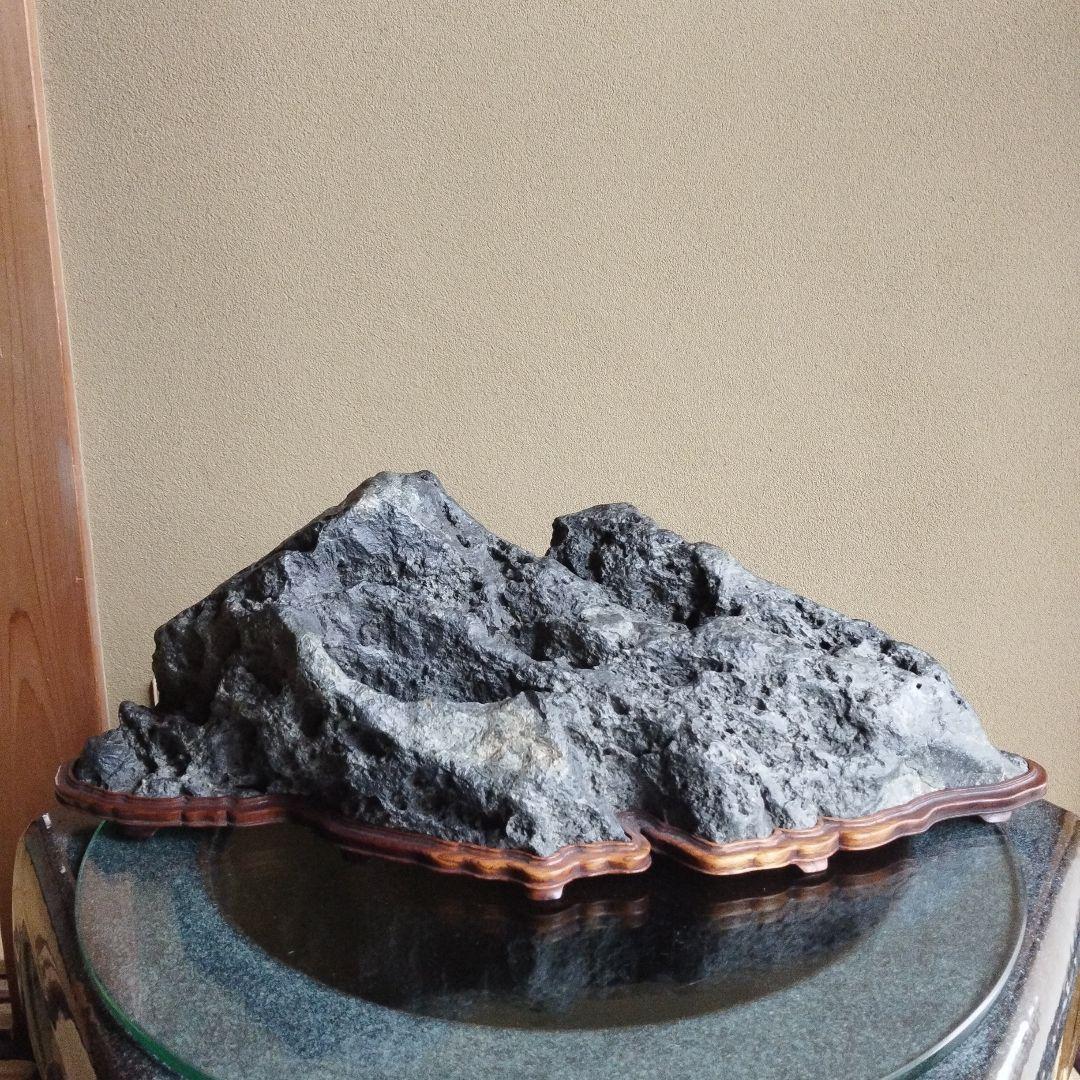 鑑賞石(遠山石)