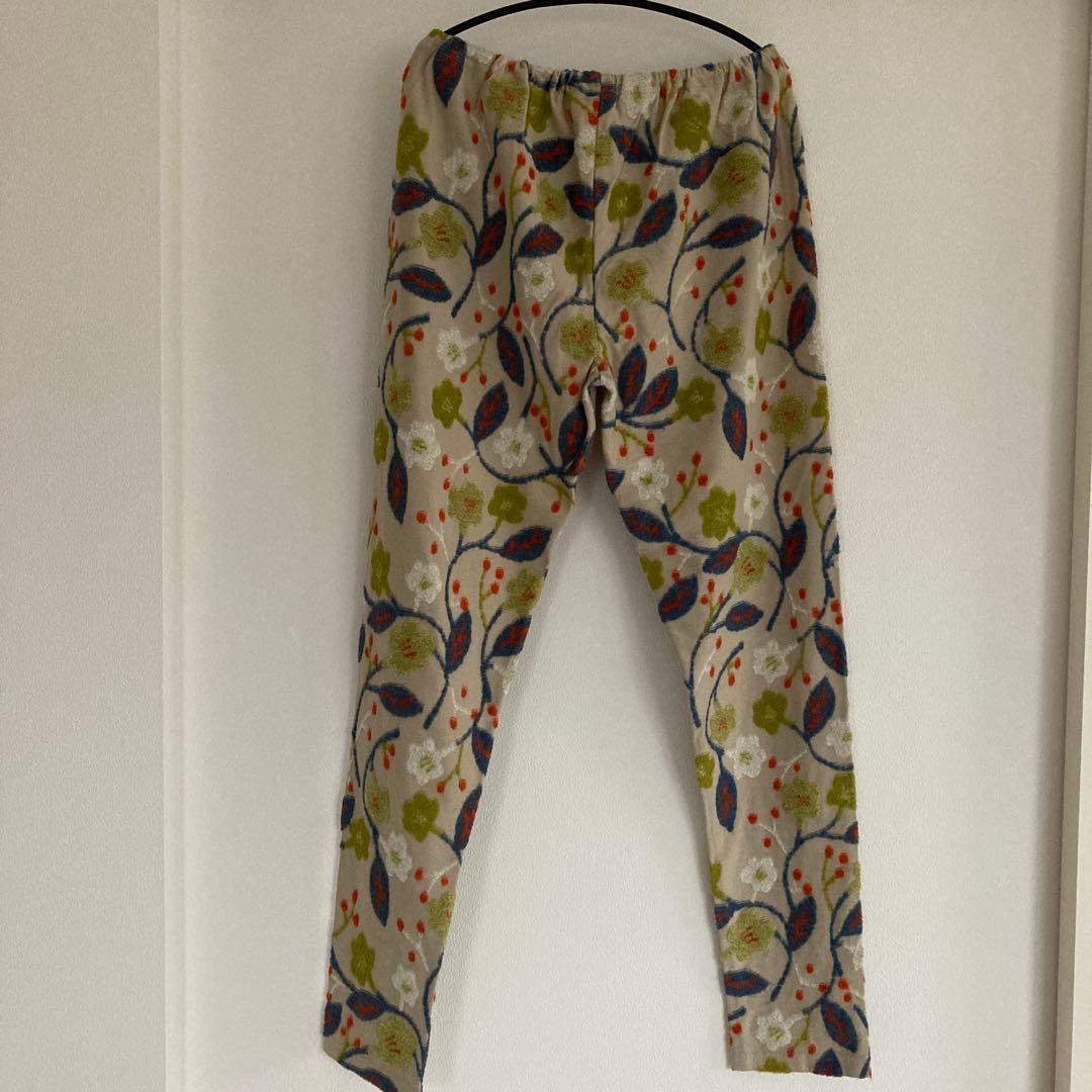 【新品・タグ付】佐藤繊維　エムアンドキョウコ　M.&KYOKO　花柄レギンス