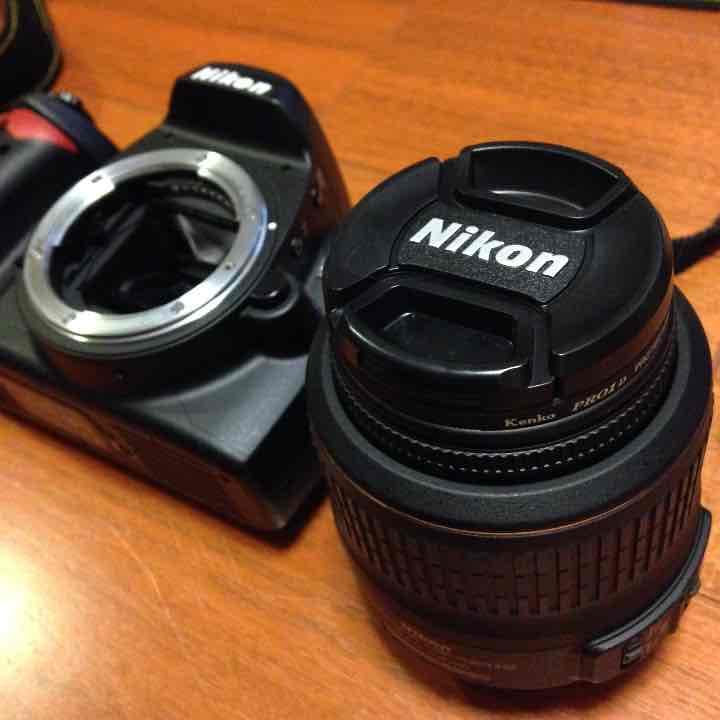 Nikon D60 18-55VRキット値下げしました