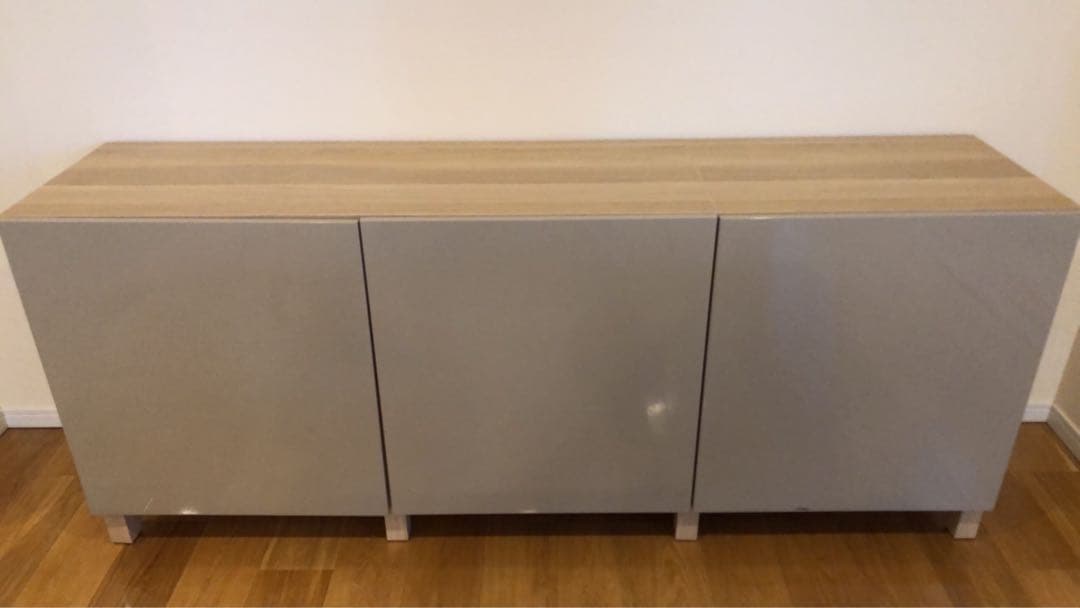 IKEA サイドボード　キャビネット