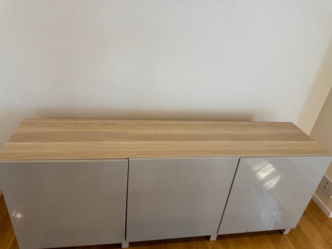 IKEA サイドボード　キャビネット