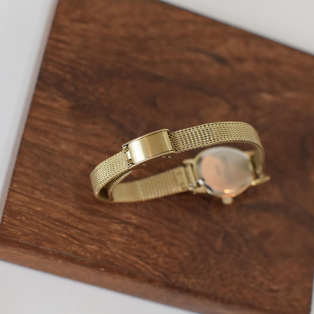 〇 ete 〇エテ　　腕時計　ジェムフェイス　レディース　　ダイヤ