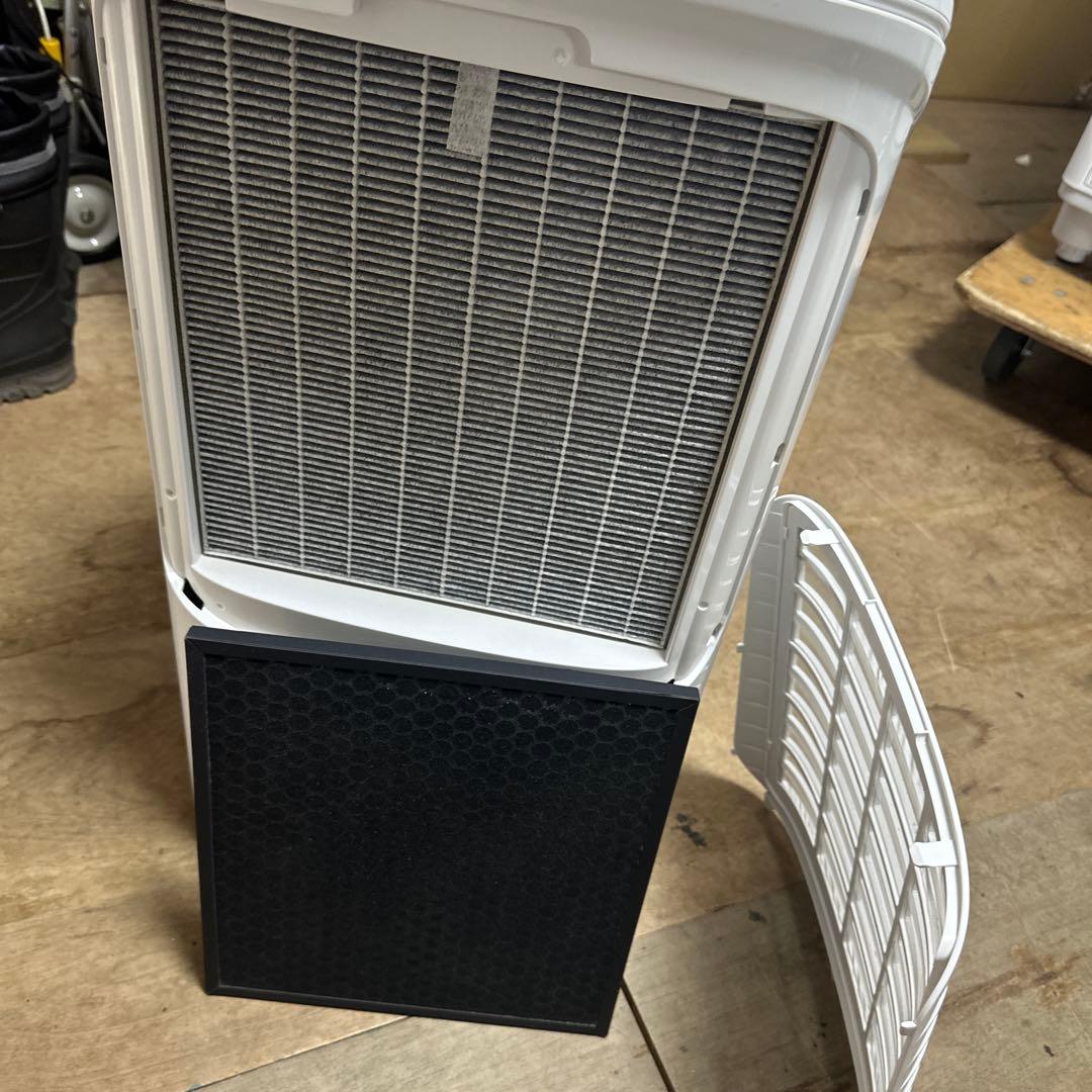 アイリスオーヤマ　空気清浄機付除湿機　DCE-120