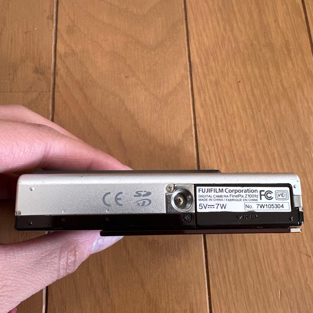FUJIFILM FINEPIXZ100fd コンパクトデジタルカメラ動作未確認