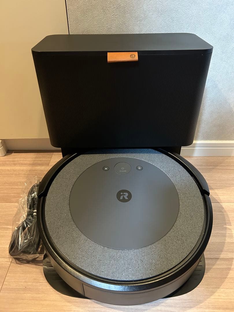 iRobot i5+ 自動充電機能付き　動作確認済・分解清掃済