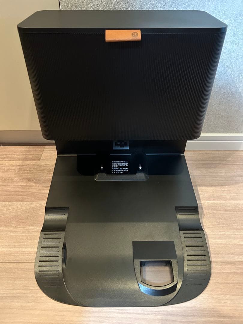 iRobot i5+ 自動充電機能付き　動作確認済・分解清掃済