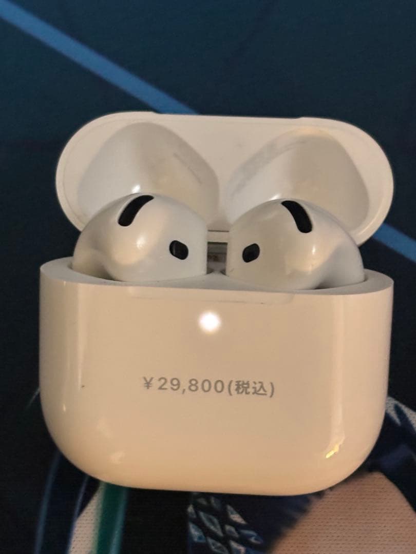 Apple AirPods4 本体
