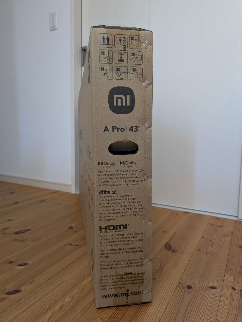 【ひろ】新品未開封☆43インチ 4K UHD テレビ