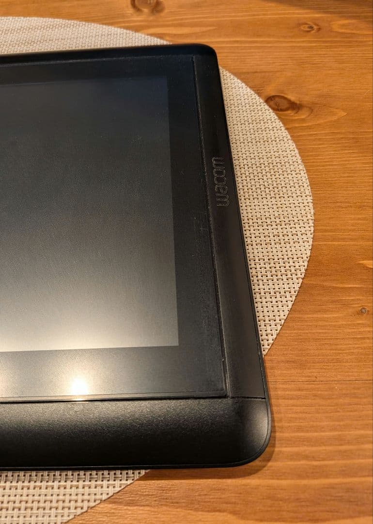 Wacom CINTIQ 13HD 液晶ペンタブレット本体