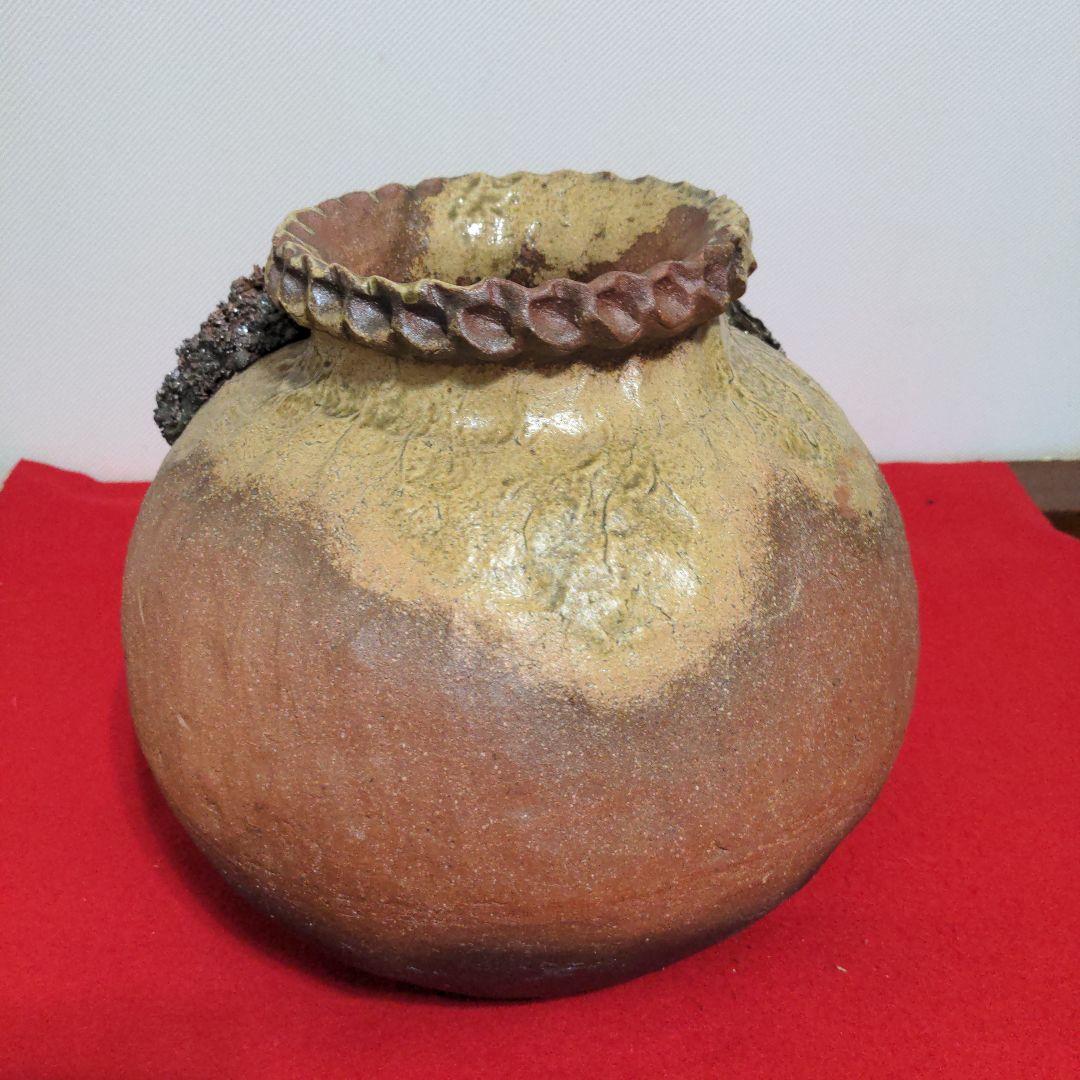 鈴鹿焼・萬古焼・杉野玉龍作・浮彫盛上山水風車図・壺・床飾り・飾り壺・花瓶