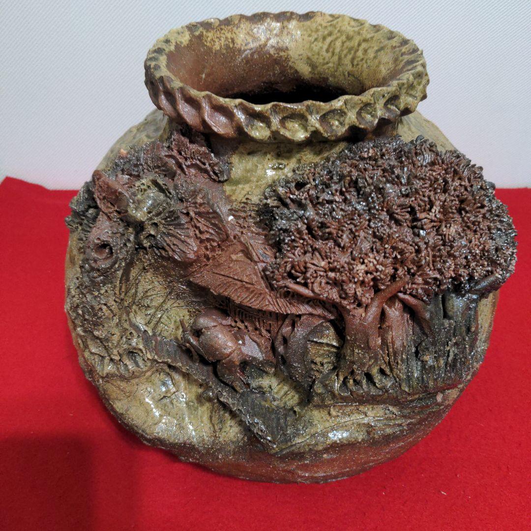 鈴鹿焼・萬古焼・杉野玉龍作・浮彫盛上山水風車図・壺・床飾り・飾り壺・花瓶