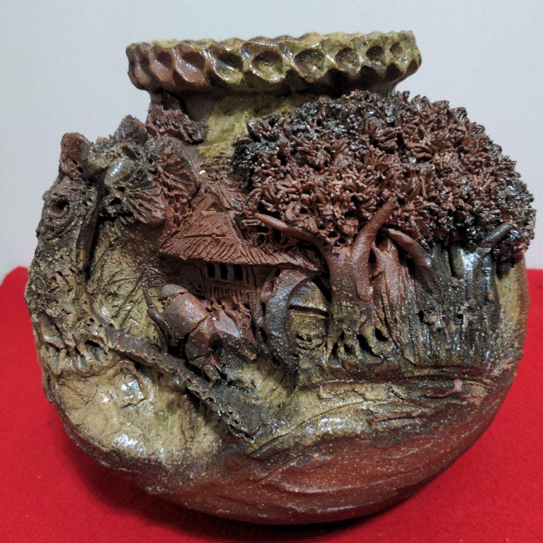 鈴鹿焼・萬古焼・杉野玉龍作・浮彫盛上山水風車図・壺・床飾り・飾り壺・花瓶