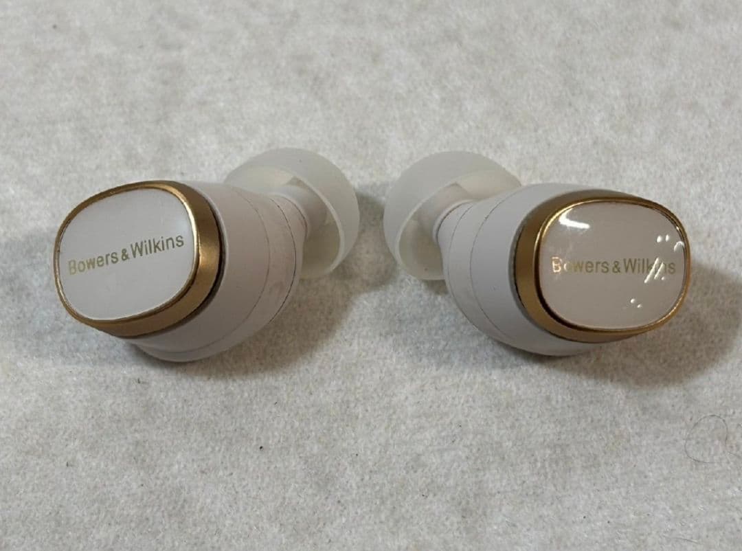 J*e様 Bowers & Wilkins Pi8 ワイヤレスイヤホン ホワイト
