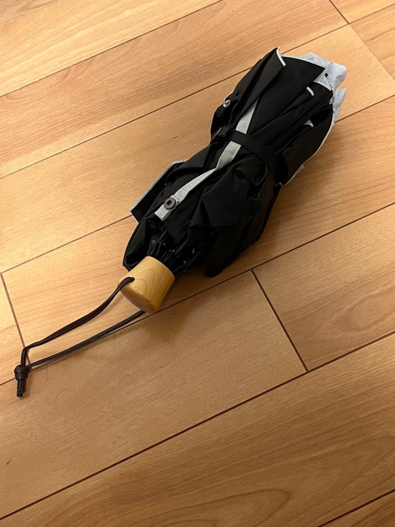 美品⭐︎サンバリア100 3段折り moku グレー 2回使用