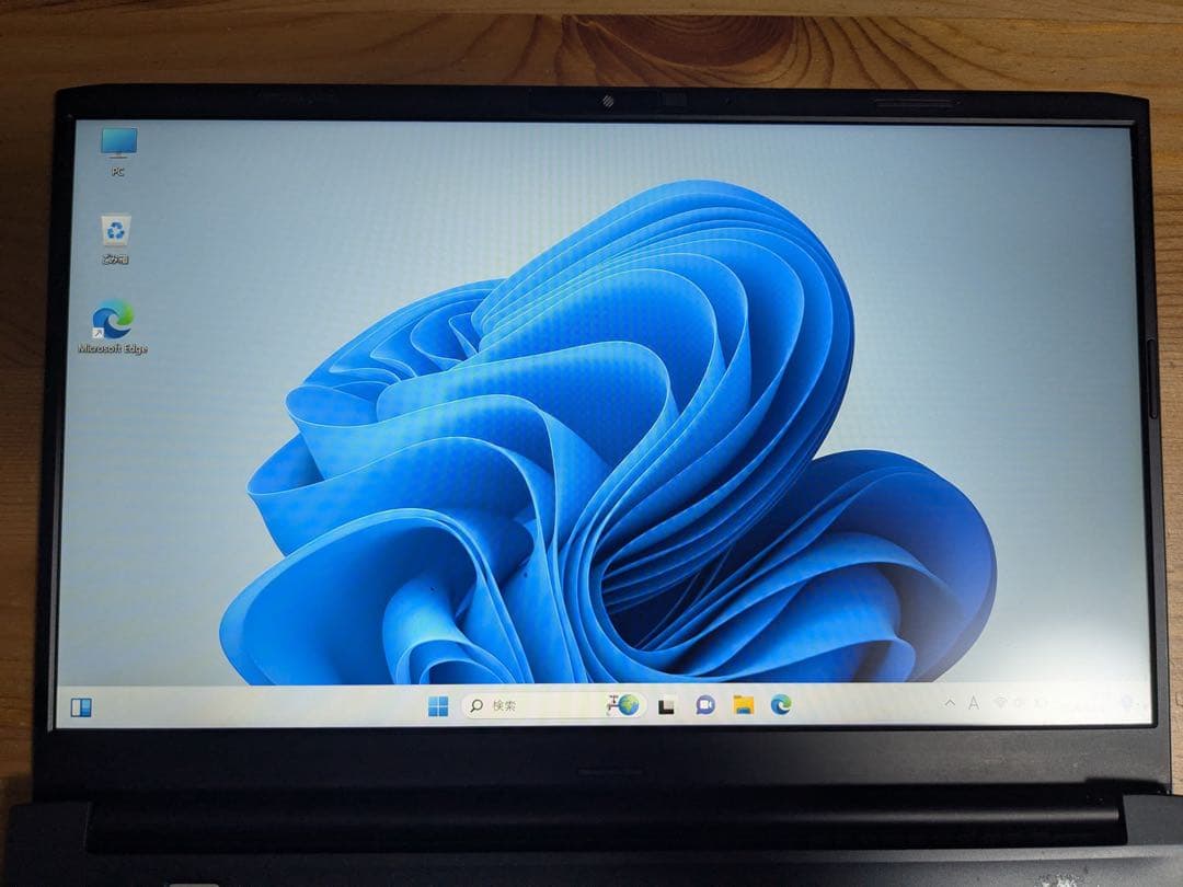 東芝　dynabook SJ73/ku 1235u 16gb 256GB