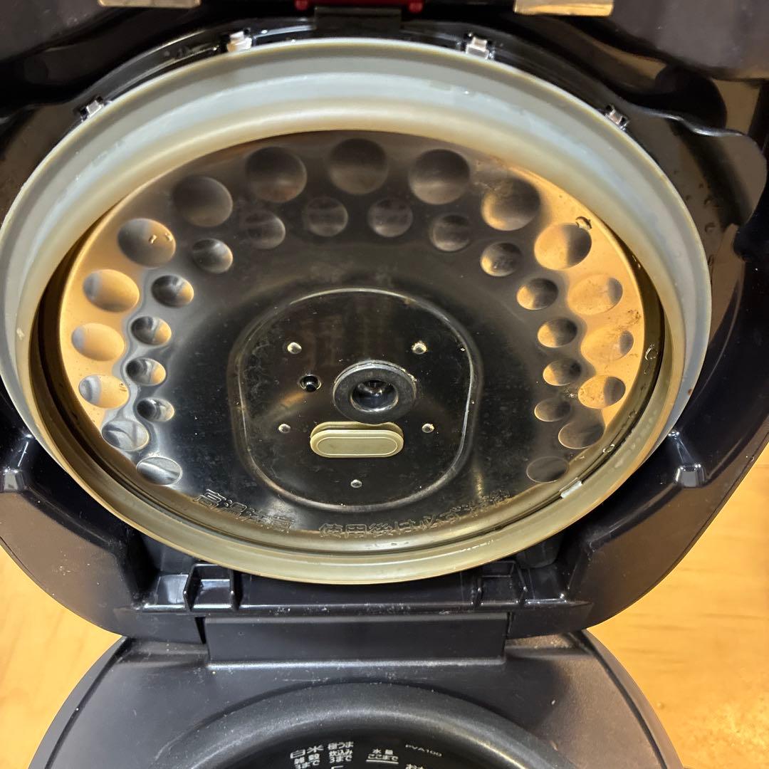 圧力炊飯器　TIGER JPV-A100 5.5合炊き