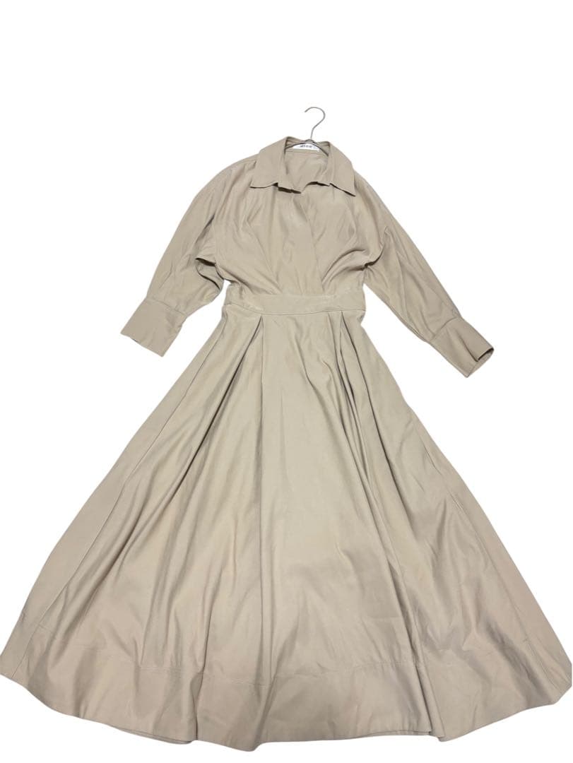 美品✨ジェンヌ　完売品　クラシックリッチフレアワンピース　カシュクール　M