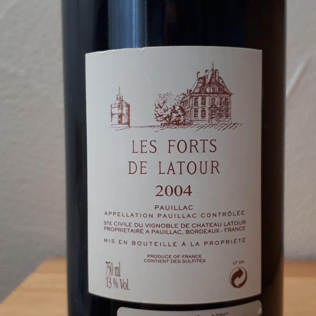【値下げ】LES FORTS DE LATOUR 2004 750ml