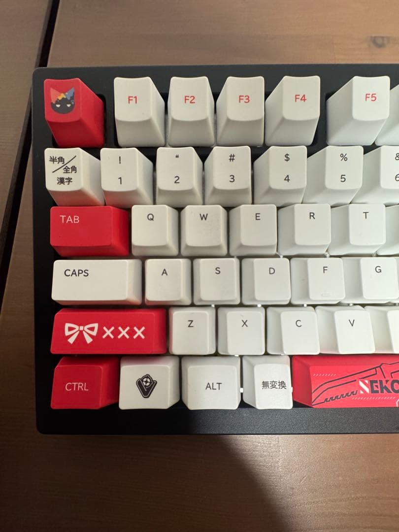 VSPO! GEAR ゲーミングキーボード 猫汰つな　Edition ぶいすぽ