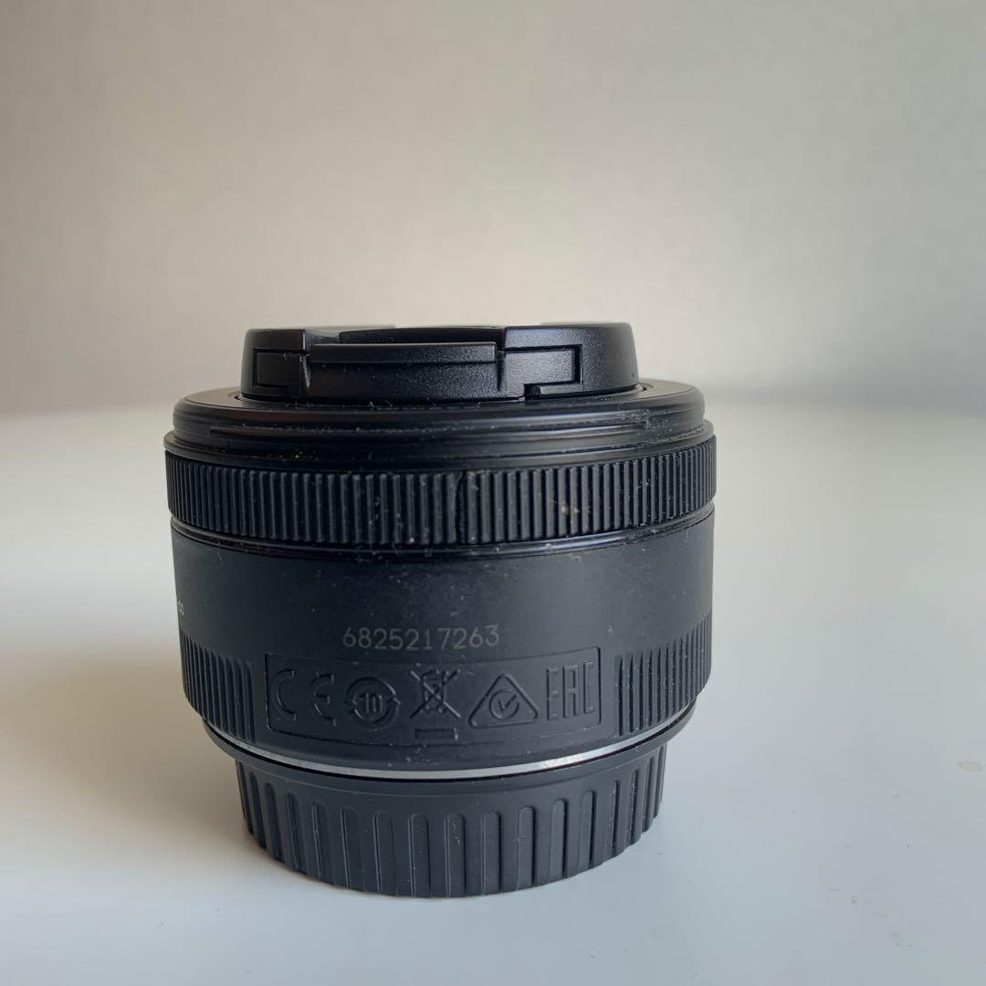 Canon EF 50mm f/1.8 STM 単焦点レンズ 0.35m