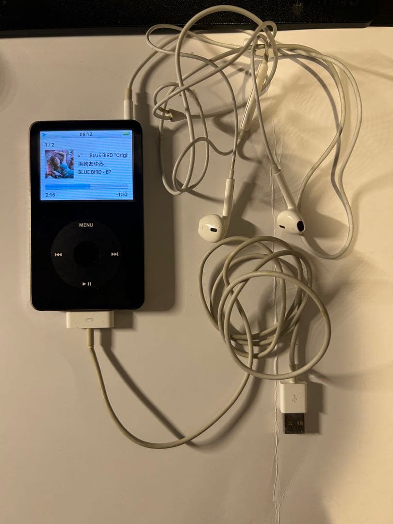 iPod Classic ブラック イヤフォン・USBケーブル付き