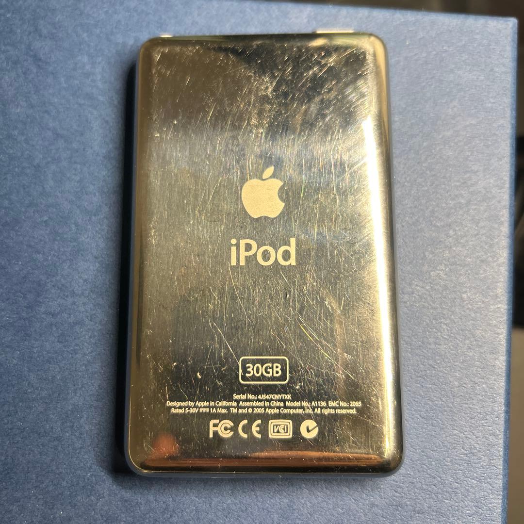 iPod Classic ブラック イヤフォン・USBケーブル付き