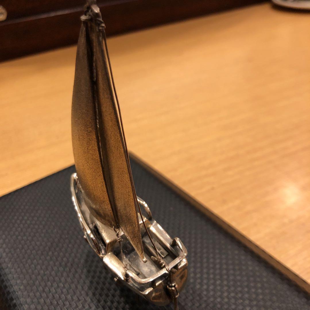 シルバー(925刻印付) 製　ヨット(船台付)