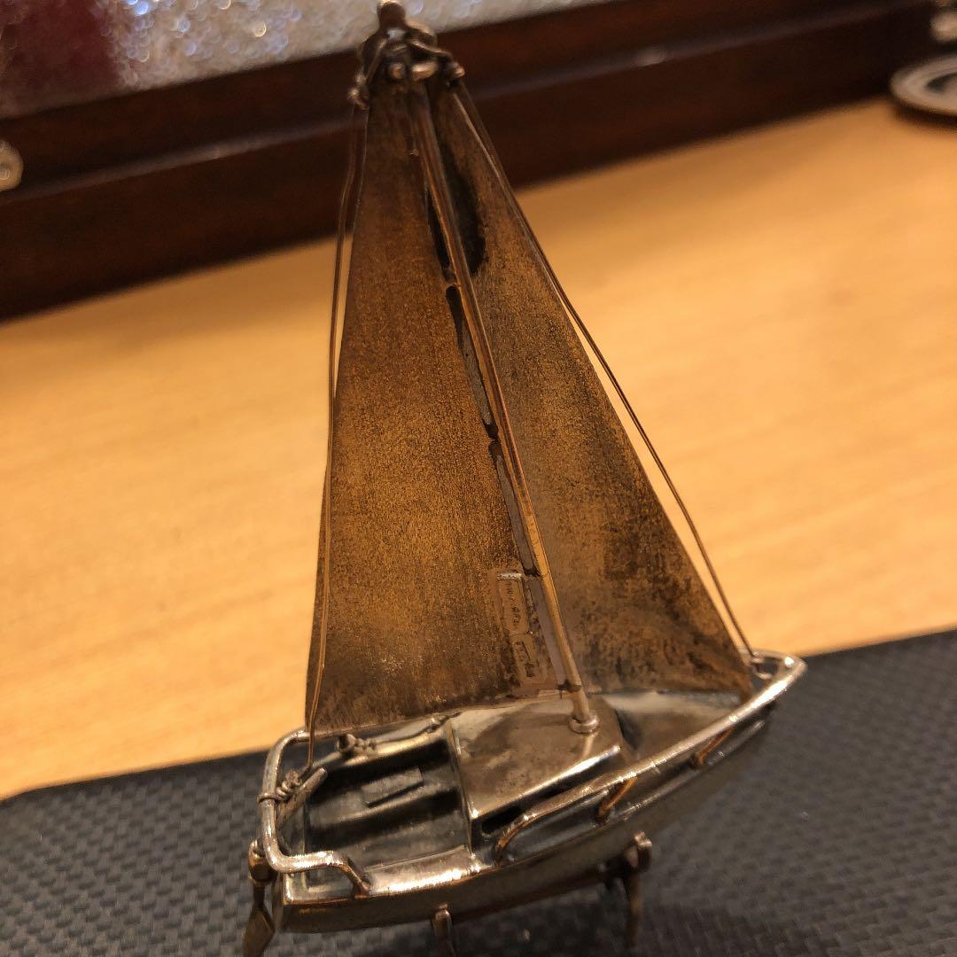 シルバー(925刻印付) 製　ヨット(船台付)