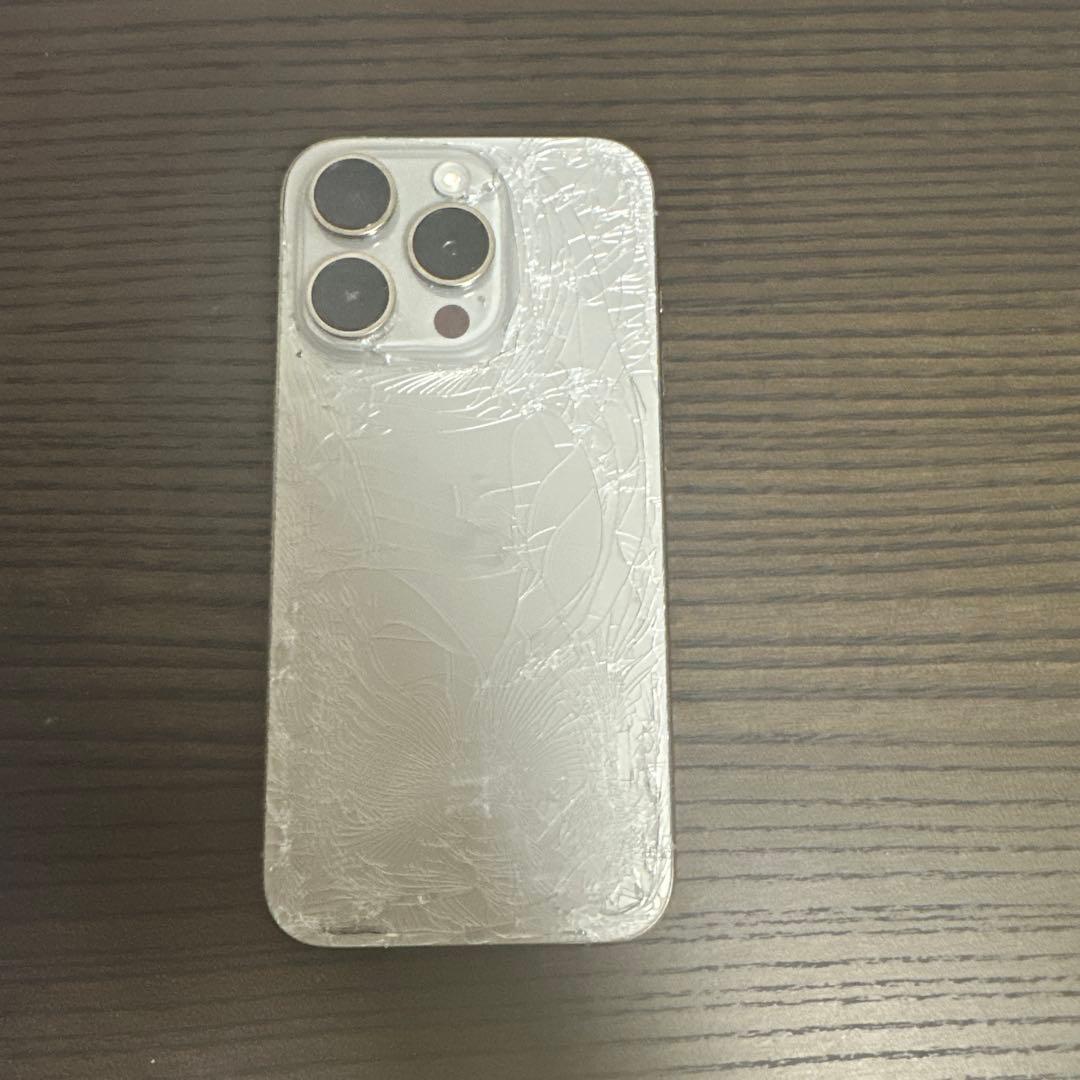 iPhone15 pro 256gb ジャンク