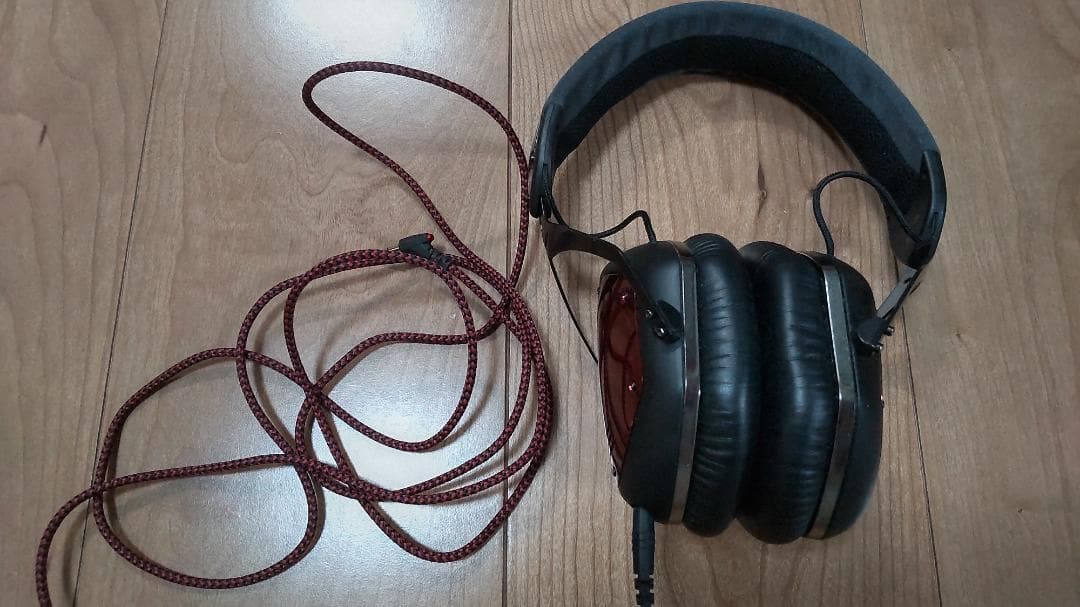 【訳あり】ローランド「V-MODA」ヘッドホン