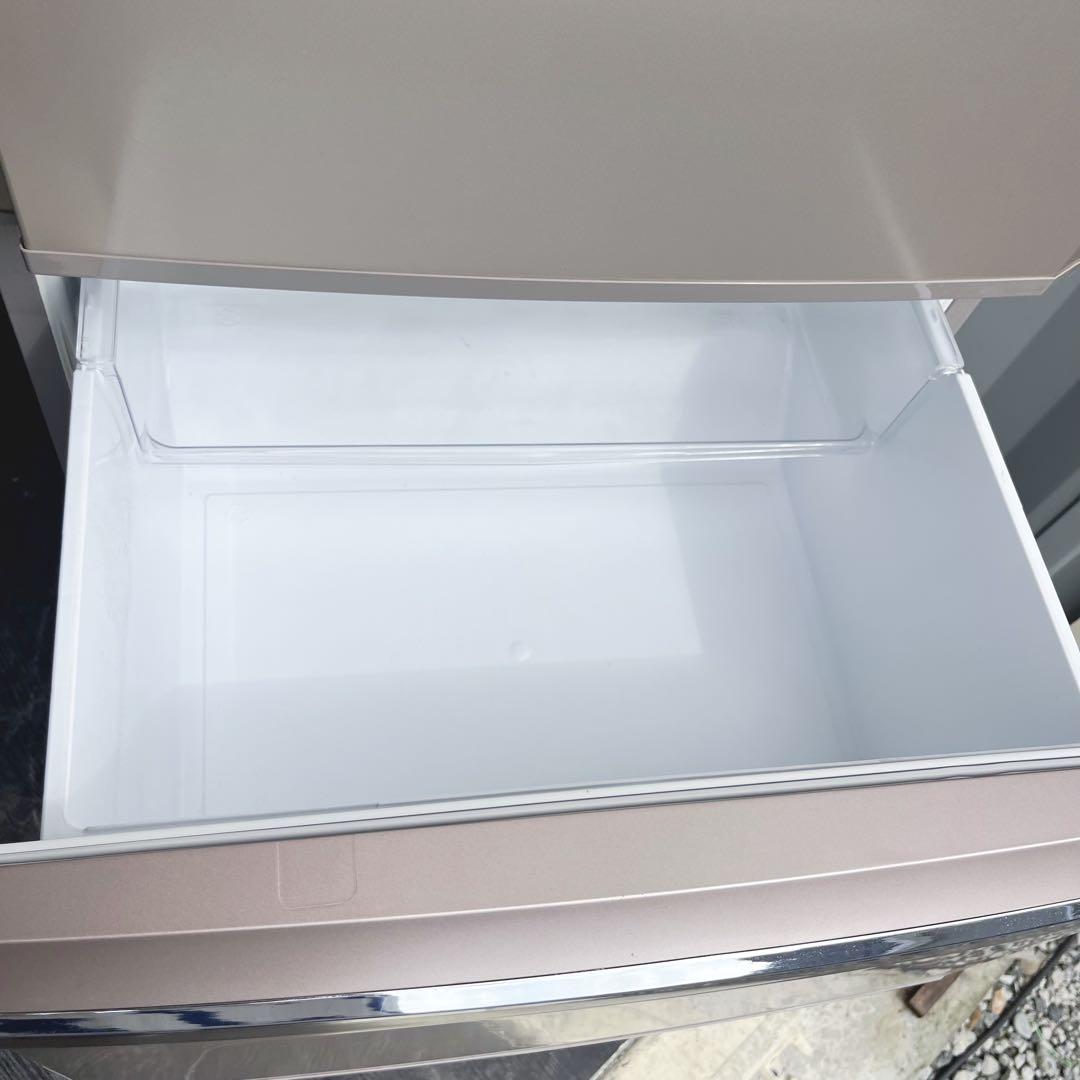 117取付無料！三菱ピンクゴールド自動製氷機付きおしゃれインテリア3ドア冷蔵庫！