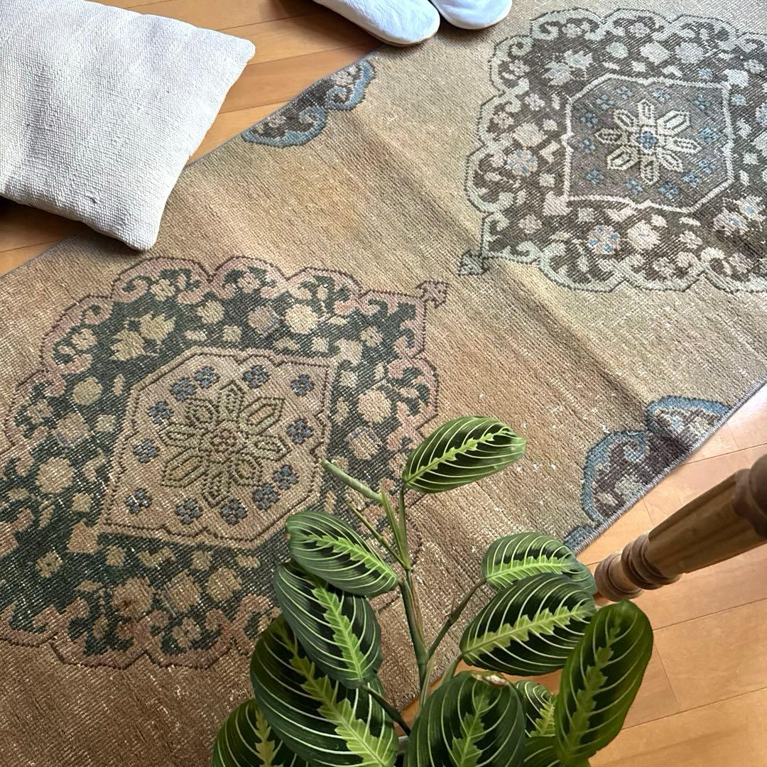 専用ページ　67×139 カーキベージュ　色褪せカラー　トルコヴィンテージラグ