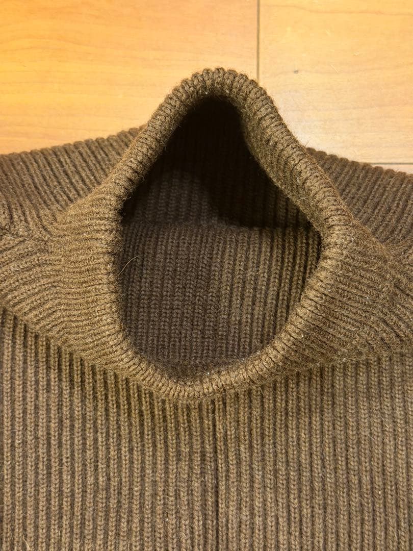 Mサイズ　ANDERSEN-ANDERSEN ブラウン セーター