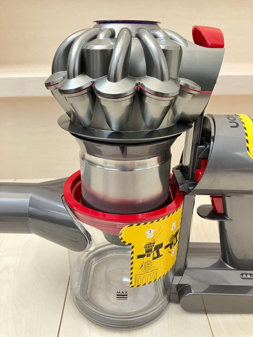 分解清掃済み　ダイソン V8 slim fluffy SV10K