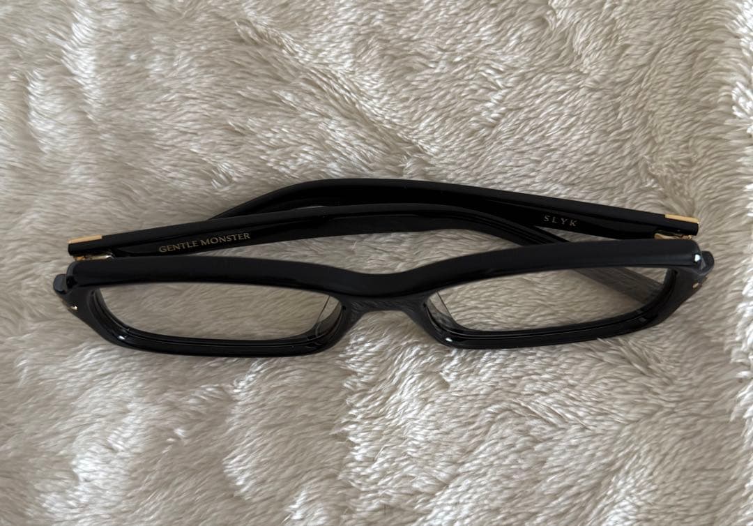Gentle Monster Slyk 01調光レンズ