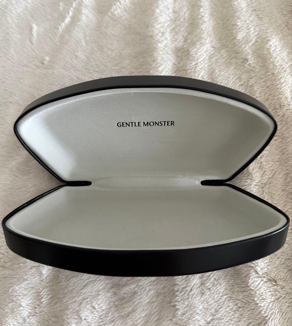 Gentle Monster Slyk 01調光レンズ