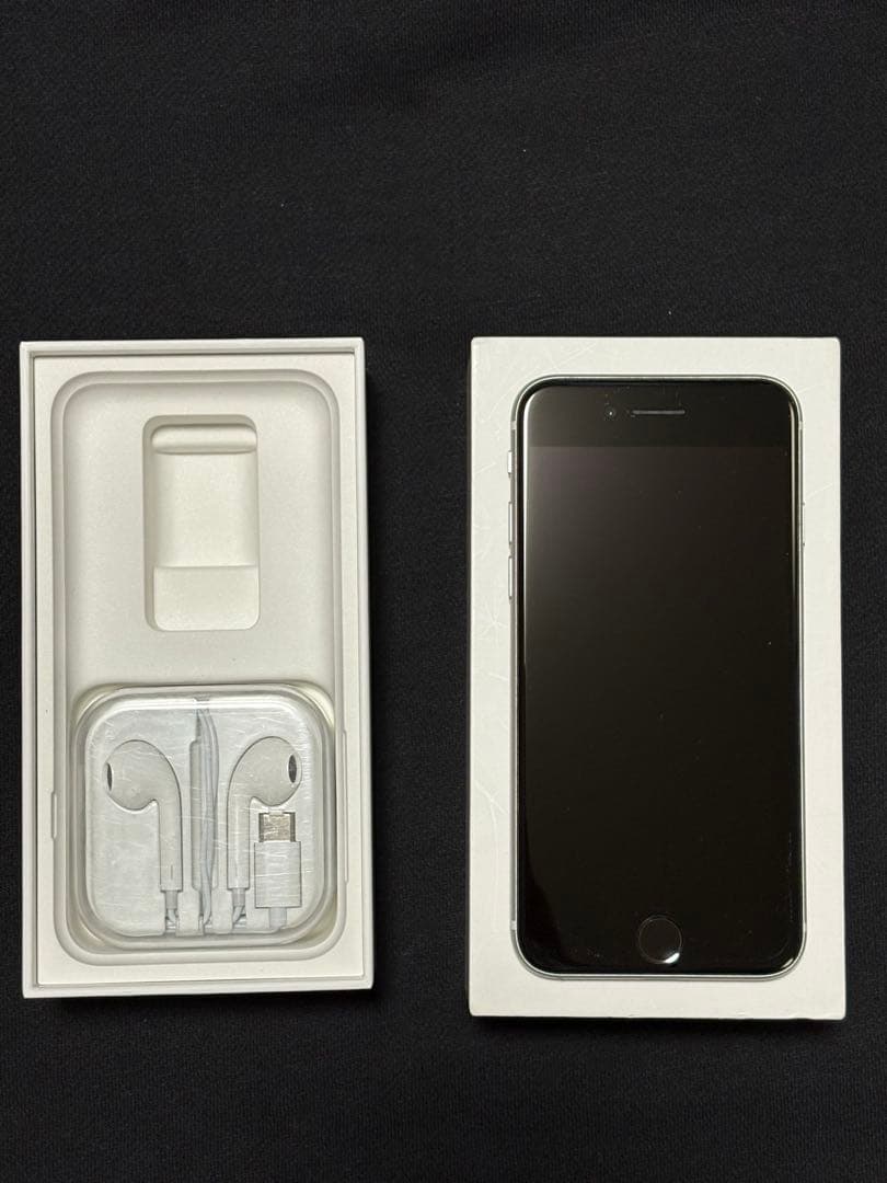 美品 Apple iPhone SE2 白 128GB SIMフリー 箱付