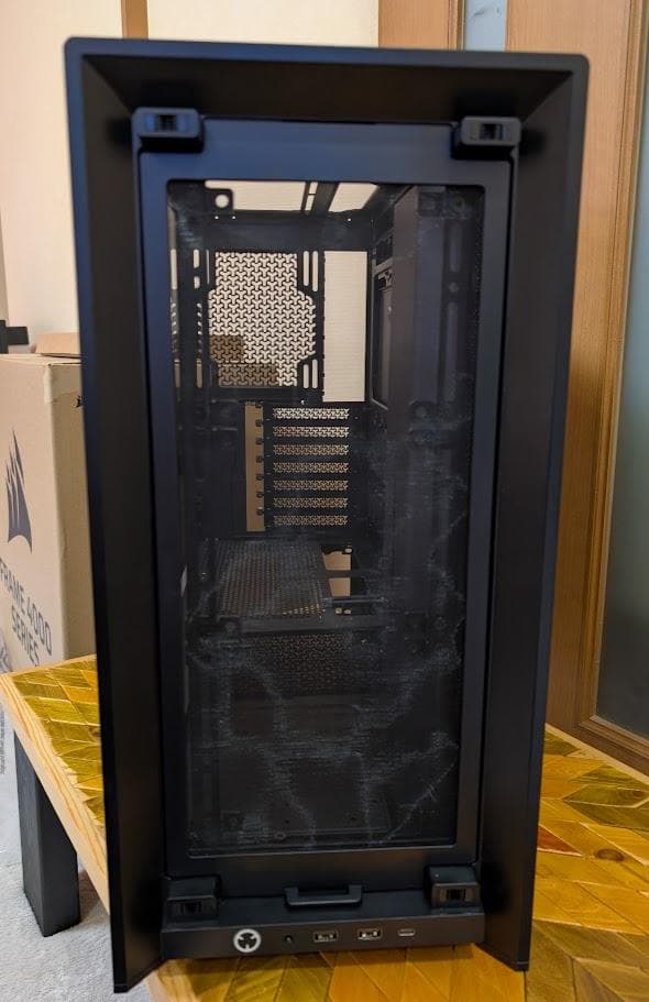 CORSAIR FRAME 4000D ミッドタワー PCケース